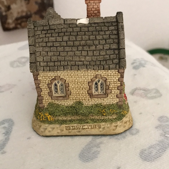 Guy Fawkes by David Winter Cottage - Picture 12 of 14